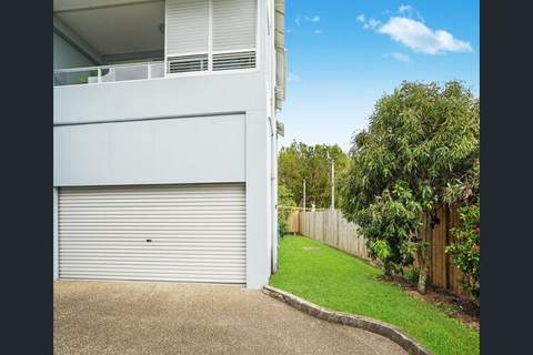 Stylish 4-Bed Townhouse with Panoramic Ocean Views - Ferienunterkunft in Manly (8 Personen)