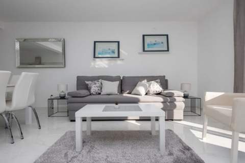 Charming Villa Nina with Pool - Four Bedroom Villa With Terrace and Swimming pool - Ferienunterkunft in Imotski (10 Personen)