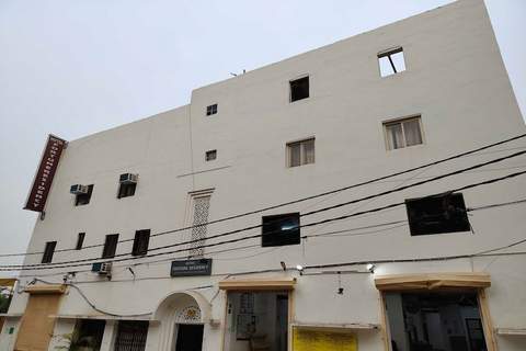 Townhouse Sarai Rohilla Railway Station Formerly Fortune Residency - Ferienunterkunft in Delhi (2 Personen)