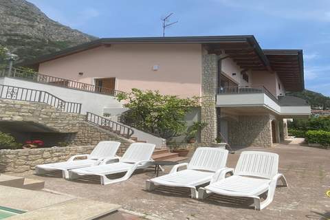 Residence Villa Gianna Limone sul Garda - Trilo Mansarda 2 pax - Ferienunterkunft in Limone (2 Personen)