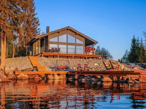 Ferienhaus Lakeside villa