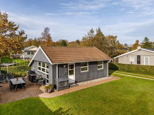 Ferienhaus Eugenia - 300m from the sea