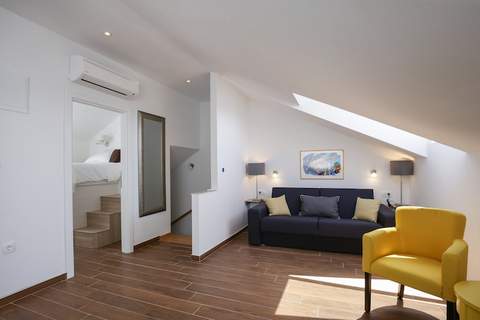 Amorino of Dubrovnik Apartments - One Bedroom Apartment with Balcony and Sea View (Apartment Maslina) - Ferienunterkunft in Dubrovnik (4 Personen)