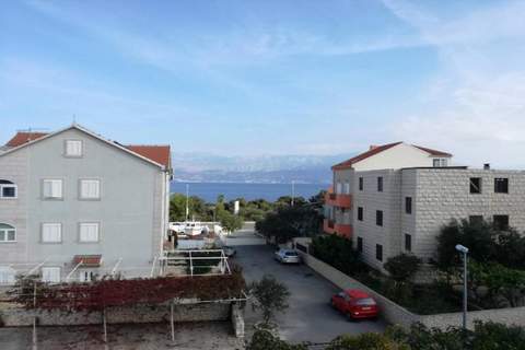 Apartment Roksy - Two-Bedroom Apartment with Terrace and Sea View (ST) - Ferienunterkunft in Supetar (4 Personen)