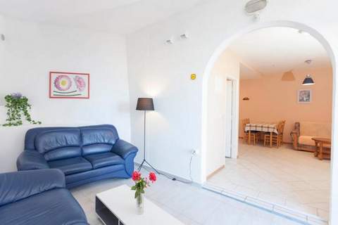 Summerheaven Apartments - One Bedroom Apartment with Terrace and Sea View A4 - Ferienunterkunft in Podgora (3 Personen)