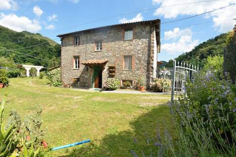 Casa Irene - Ferienunterkunft in Pescaglia (6 Personen)