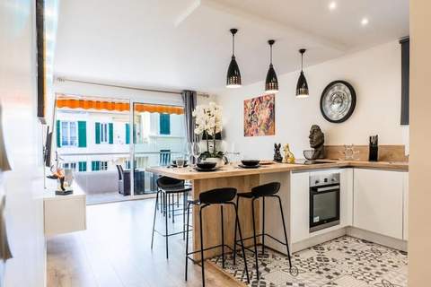 Résidence 2 Pièces  Terrasse à 8min à Pied Du Centre Parking - Ferienunterkunft in Cannes (2 Personen)