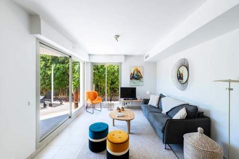 Résidence 2p Rez-de-jardin Avec Piscine – Calme, Parking Privé - Ferienunterkunft in Cannes (3 Personen)