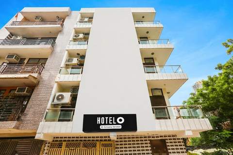 Super Hotel O Dwarka Metro - Ferienunterkunft in Delhi (2 Personen)