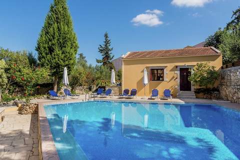 Heliopetra House - Ferienunterkunft in Douliana (4 Personen)