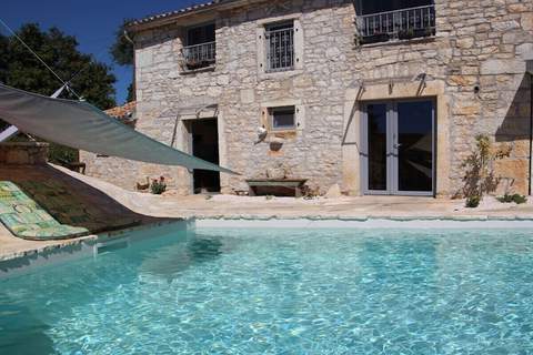 Ferienunterkunft in Kastelir (8 Personen)