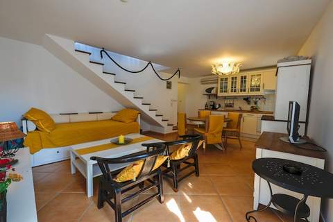 Sleek and Trendy Downtown Apartment - One Bedroom Apartment - Ferienunterkunft in Rovinj (3 Personen)