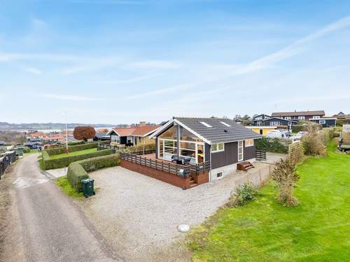 Ferienhaus Bundi - 25m from the sea