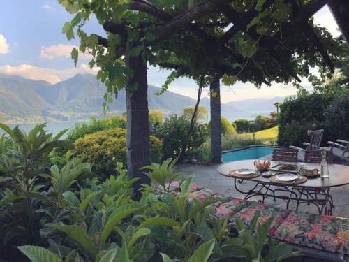 Ferienhaus Casa Nespole, Familiennest mit Seesicht