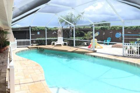 Ferienunterkunft in Lehigh Acres (8 Personen)