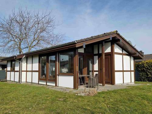 Ferienhaus Haus F 21, Randlage mit Wiesenweitblick eingezäunt