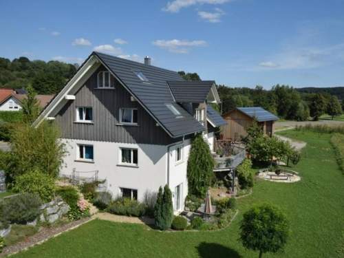 Ferienwohnung Appartement in Beuren mit Terrasse und Grill