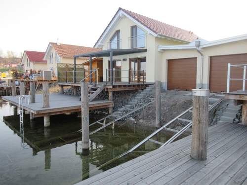 Ferienhaus Seehaus Arielle mit Wassergrundstück