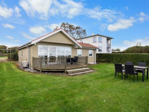 Ferienhaus Astrath - 10m from the sea