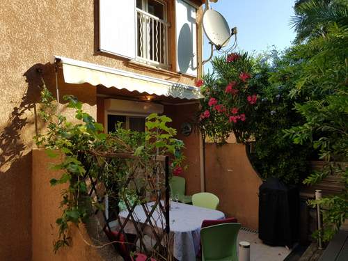 Ferienhaus Anlage mit Tennisplatz und 3 Gemeinschaftspools