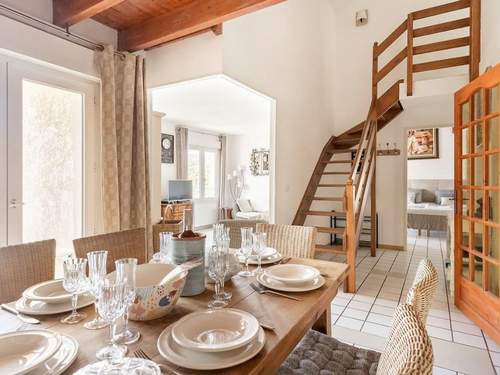 Ferienwohnung Loft, 300 m vom Meer