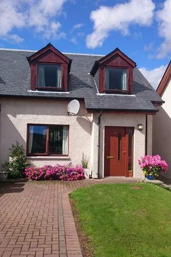 Ferienhaus mit Garten im schottischen Hochland