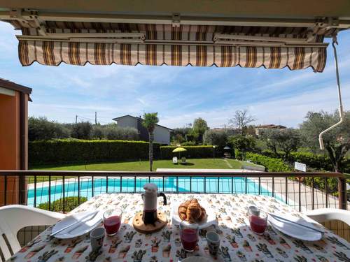 Ferienwohnung La Palma - Apartment mit Balkon und Poolblick