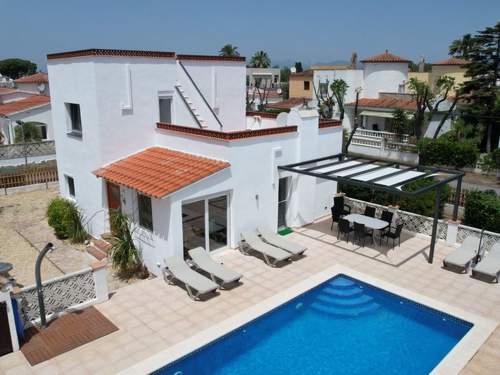 Ferienhaus in Empuriabrava mit Privatem Pool