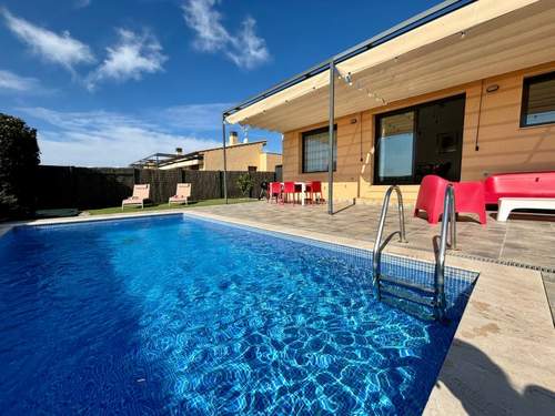 Ferienhaus Modernes Einfamilienhaus mit Pool