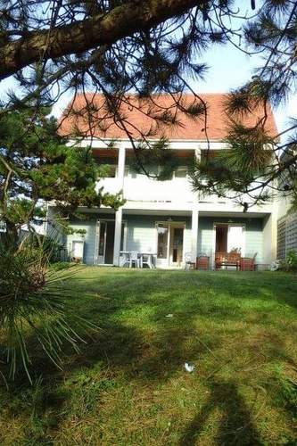 Ferienhaus Robinson-Villa mit Meerblick, 50m vom Strand entfernt