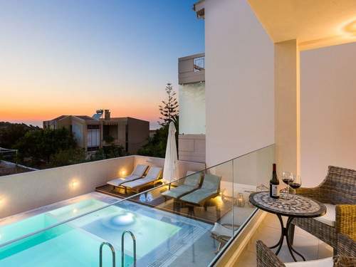 Ferienhaus Villa Amelia I Kostenloser 8-Sitzer Mini-Van und Pool