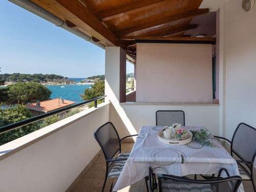 Ferienwohnung in Pula und Nah am Strand