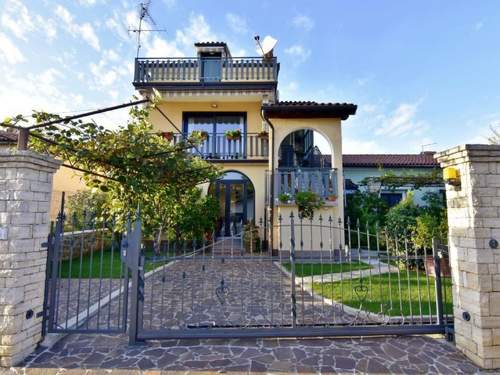 Ferienwohnung Tolles Appartement in Umag mit Grill, Terrasse und Garten