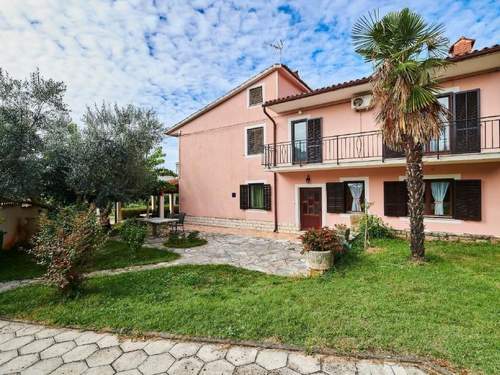 Ferienwohnung Wohnung in Valica mit Großem Garten