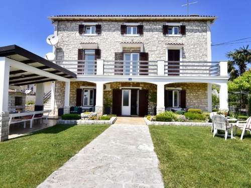 Ferienwohnung Tolle Wohnung in Umag mit Kleiner Terrasse