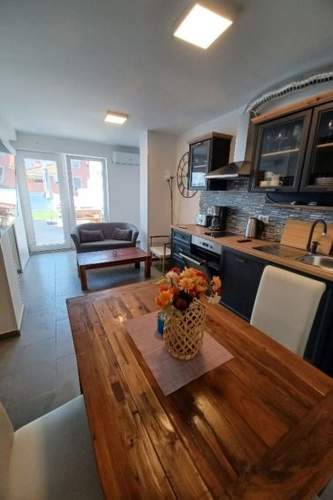 Ferienwohnung Höhlenmensch 2