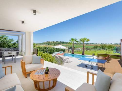 Ferienhaus Villa Grofica, beheizter Pool, Taverne, Strandnähe