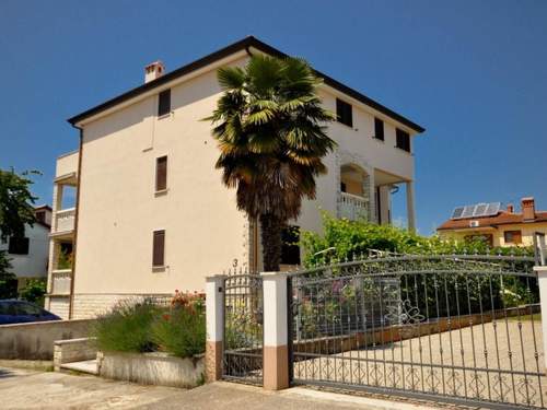 Ferienwohnung Modernes Apartment in Novigrad mit privatem Parkplatz