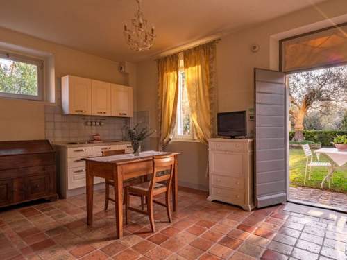 Ferienwohnung Studio-Apartment mit Sommerpool, Garten und Aussicht