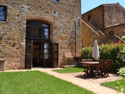 Ferienwohnung Luxus-Drei-Zimmer-Wohnung mit privatem Garten