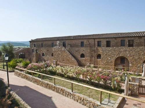 Ferienwohnung Zwei-Zimmer-Wohnungen im ersten Stock mit kleinem Außenbalkon