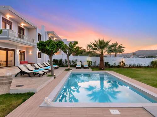 Ferienhaus Sunlight Villa mit beheiztem Pool