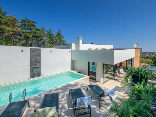Ferienhaus in Vintijan mit Privatem Pool