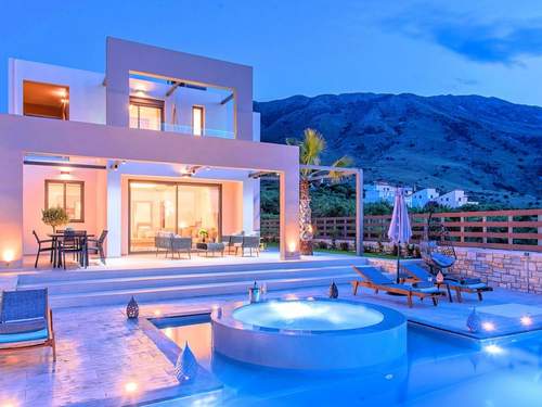 Ferienhaus Ferienvilla Minaos Grand mit privatem Pool