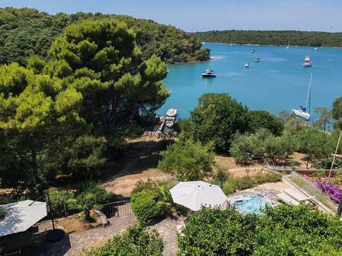Ferienwohnung Haus Rina Banjole mit Whirlpool und Garten