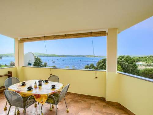 Ferienwohnung Schöne Wohnung in Medulin mit Möbliertem Balkon