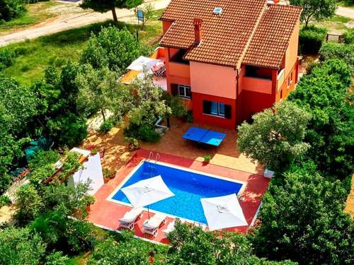 Ferienhaus Villa Bastianich mit großem Garten und Pool