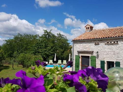 Ferienhaus in Bratulići mit Privatem Pool