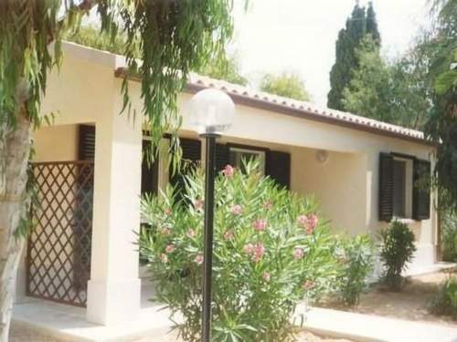 Ferienhaus Schöner zentraler Bungalow direkt am Sandstrand auf Sizilien