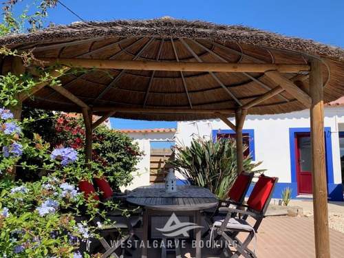 Ferienhaus Charmantes Ferienhaus mit schöner Aussicht, 2 Schlafzimmer